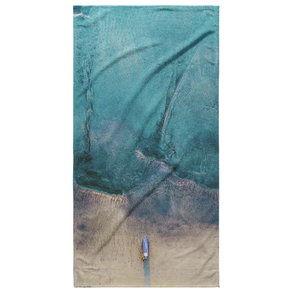 Aquaholic Beach Towel